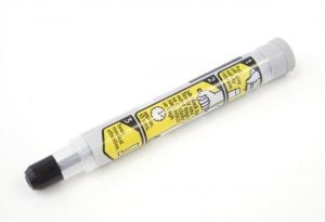 EpiPen bir epinefrin enjektörünün bir örneğidir. Anafilaktik reaksiyonları durdurmak için hayati önem taşıyabilirler.